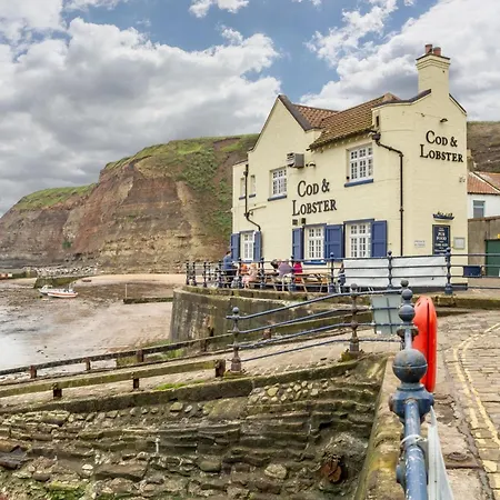 1 Webster Steps Holiday home Staithes