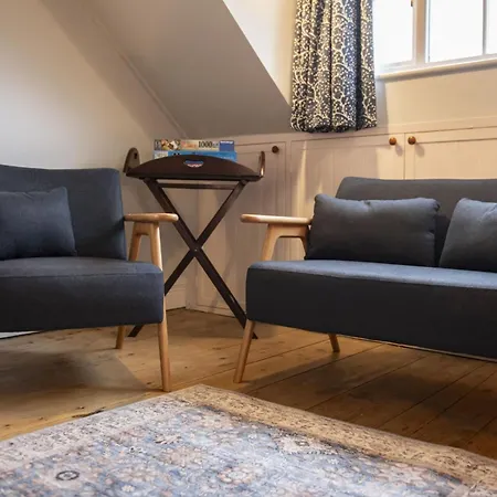 펜션 1 Webster Steps