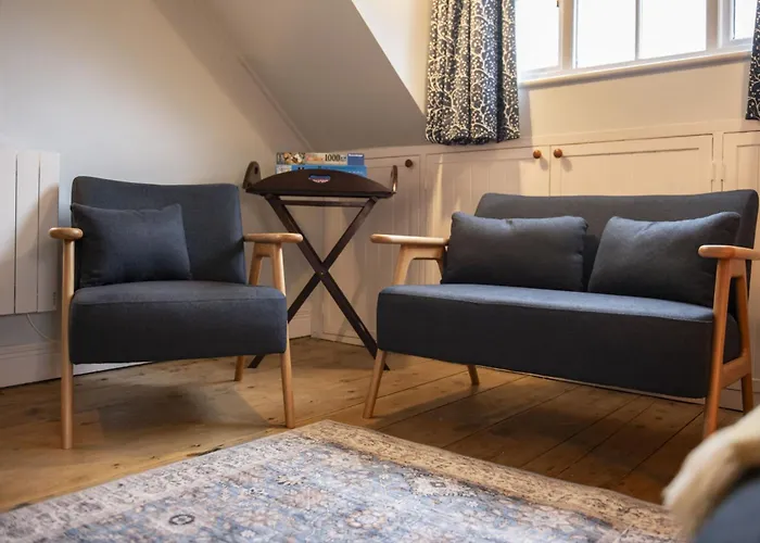 بيت للعطل 1 Webster Steps